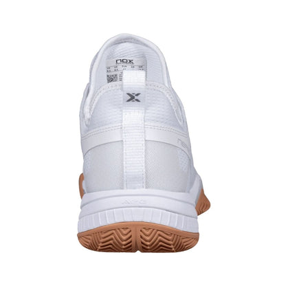 Nox Nerbo Padelskor (White/Gum Rubber)